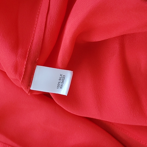 NWOT BR Red Silk button down shirt, size small - Picture 6 of 6